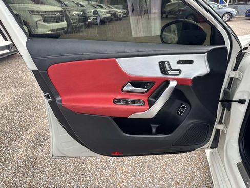 Used 2020 Mercedes-Benz A 220 image 21