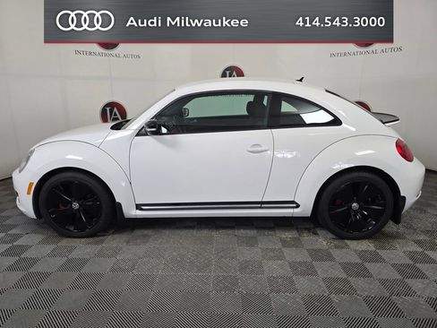 Used 2013 Volkswagen Beetle 2.0T FWD image 6