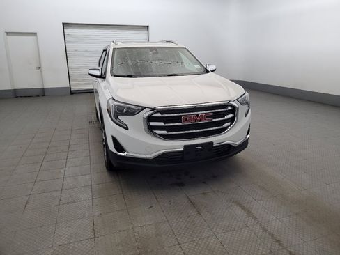 Used 2020 GMC Terrain SLT w/ Preferred Package AWD/4WD image 14