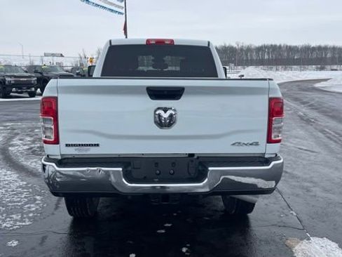 Used 2024 RAM 2500 Big Horn w/ Off Road Package image 4