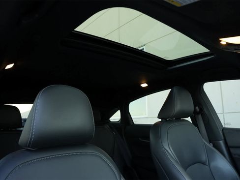 Used 2024 INFINITI QX55 Essential w/ Accent Package image 24