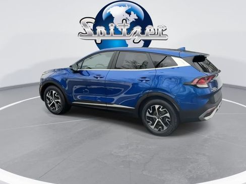Used 2023 Kia Sportage EX image 4