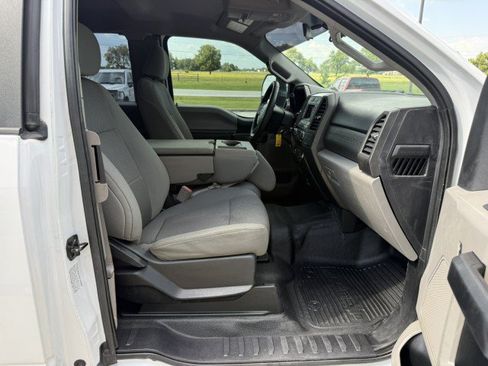 Used 2018 Ford F350 XL w/ Power Equipment Group AWD/4WD image 9