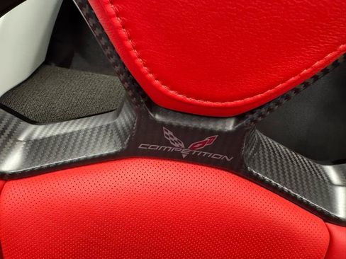 Used 2016 Chevrolet Corvette Z06 w/ 3LZ Preferred Equipment Group RWD image 15