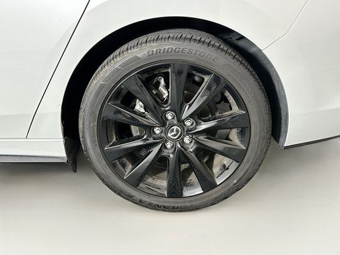Used 2025 MAZDA MAZDA3 s FWD image 11