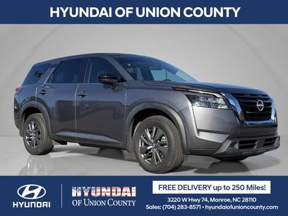 Used 2023 Nissan Pathfinder S