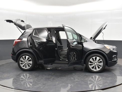 Used 2018 Buick Encore Preferred AWD/4WD image 35