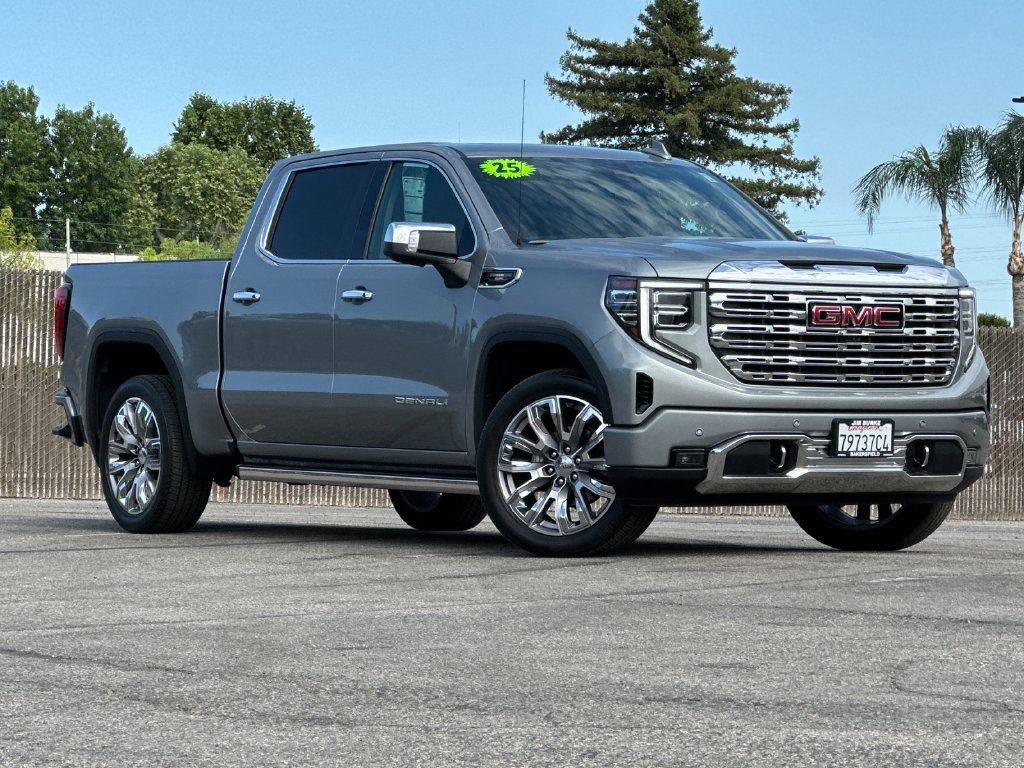 Used 2025 GMC Sierra 1500 Denali w/ Denali Reserve Package AWD/4WD image 7