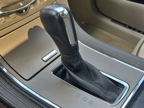 Used 2014 Lincoln MKX FWD w/ Equipment Group 102A image 20