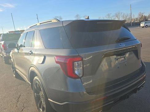 Used 2022 Ford Explorer ST w/ Equipment Group 401A AWD/4WD image 4