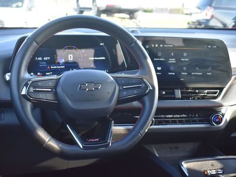 Certified 2025 Chevrolet Equinox RS AWD/4WD image 21