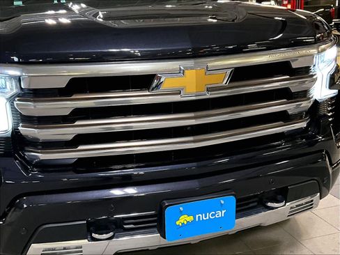 Used 2022 Chevrolet Silverado 1500 High Country w/ High Country Premium Package image 33