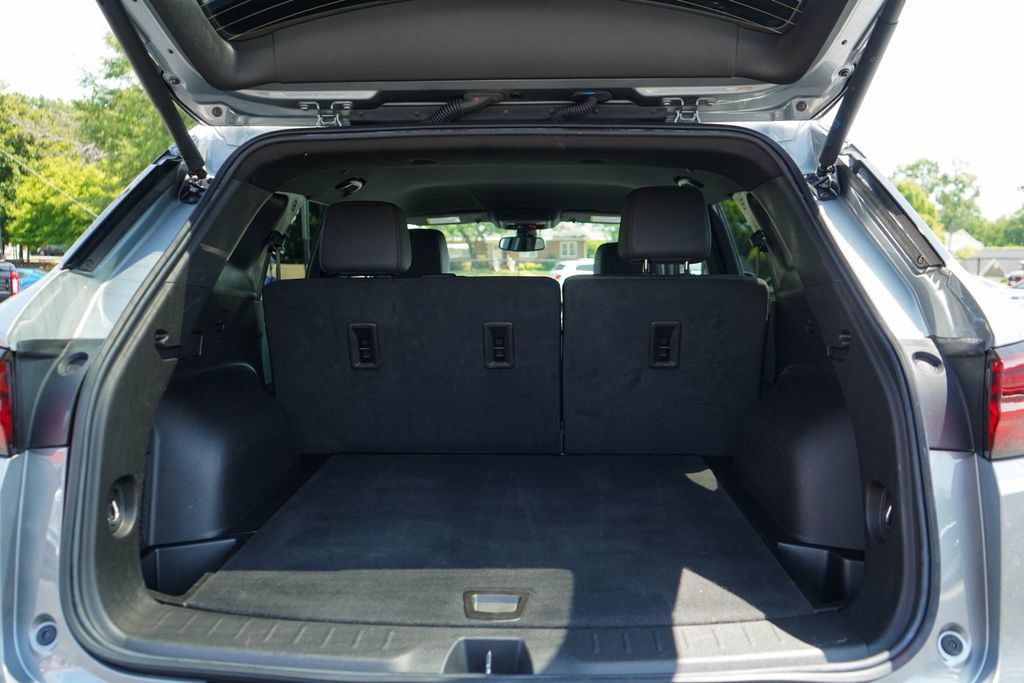 Used 2025 Chevrolet Blazer RS FWD image 20