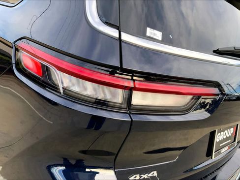 Used 2024 Jeep Grand Cherokee L Overland w/ Trailer Tow Package image 28