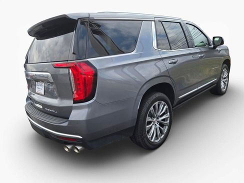 Used 2021 GMC Yukon Denali w/ Denali Premium Package image 4