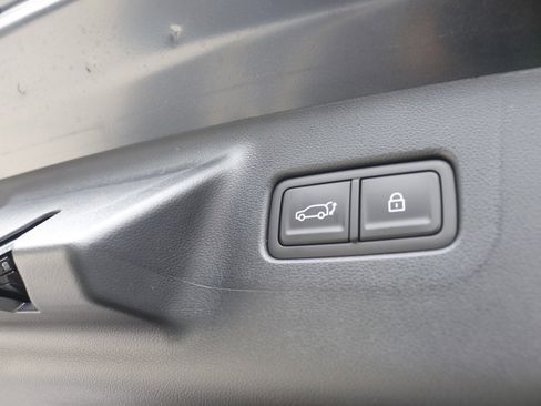 New 2025 Hyundai Santa Fe SE image 8