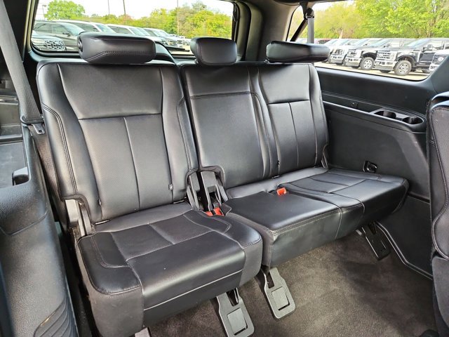 Used 2020 Ford Expedition Max XLT w/ Equipment Group 202A RWD image 21