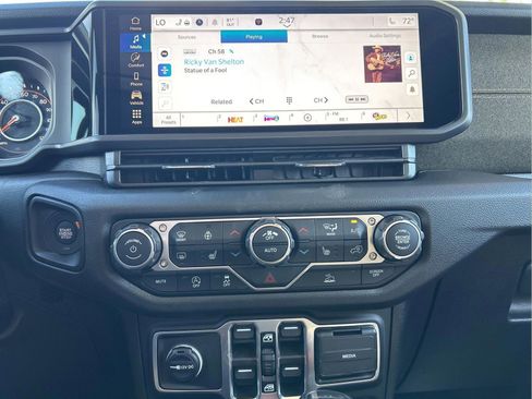 New 2026 Jeep Gladiator Willys image 18