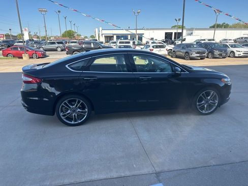 Used 2016 Ford Fusion Titanium image 30