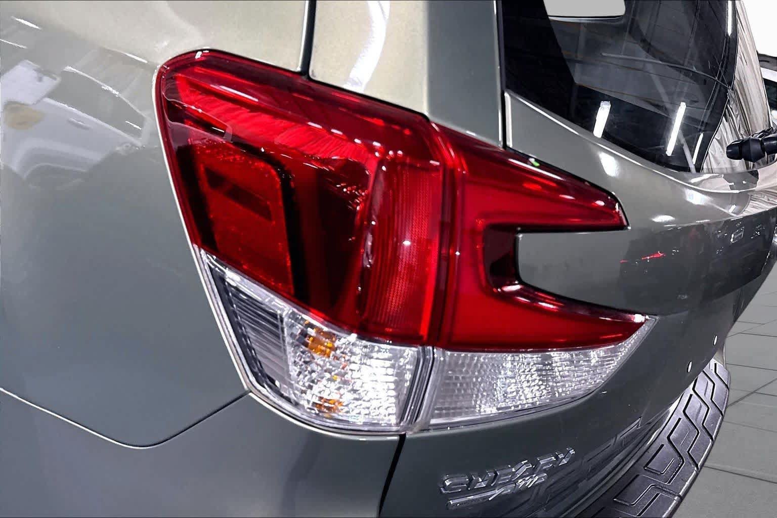 Used 2019 Subaru Forester w/ Alloy Wheel Package AWD/4WD image 28