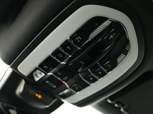 New 2026 Porsche Macan S image 42