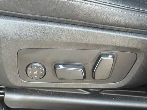 Certified 2024 BMW X3 sDrive30i w/ Convenience Package RWD image 19