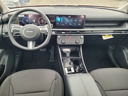 New 2026 Hyundai Tucson SE image 7