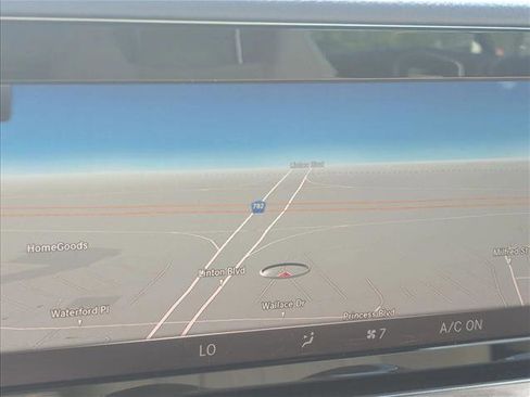 Used 2018 Mercedes-Benz E 400 4MATIC Cabriolet image 13