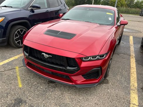 Used 2024 Ford Mustang GT w/ GT Performance Package RWD image 4