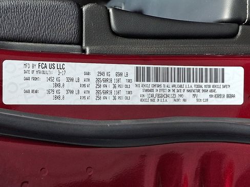 Certified 2017 Jeep Grand Cherokee Limited AWD/4WD image 28