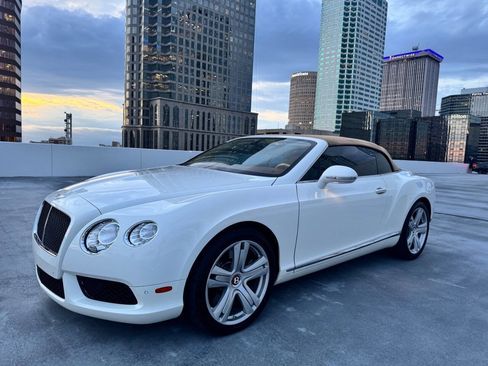 Used 2013 Bentley Continental GT image 2