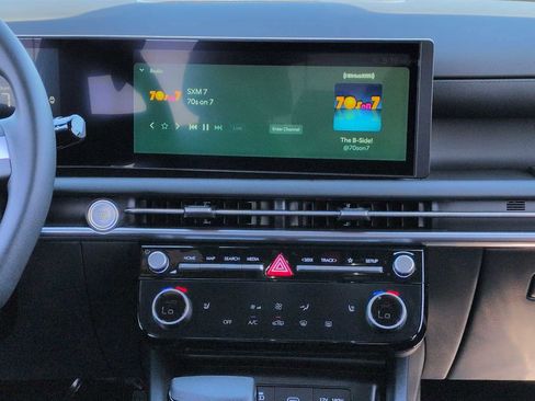 New 2025 Hyundai Santa Cruz SEL image 28