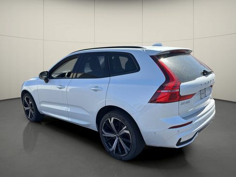 Used 2023 Volvo XC60 B5 Ultimate w/ Climate Package AWD/4WD image 5