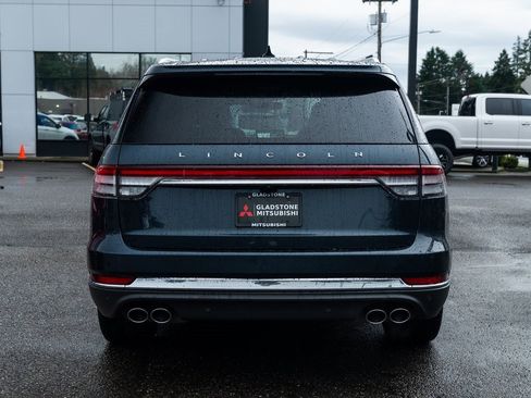 Used 2024 Lincoln Aviator Reserve w/ Equipment Group 201A image 5