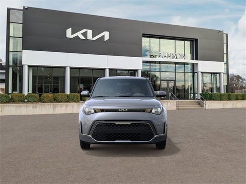 New 2025 Kia Soul LX image 3
