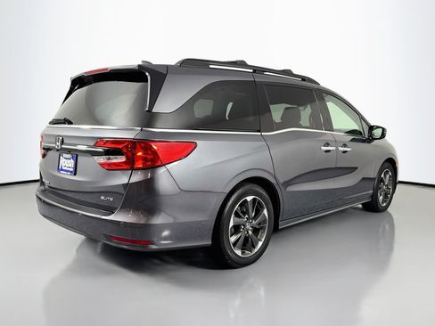 Certified 2023 Honda Odyssey Elite image 5