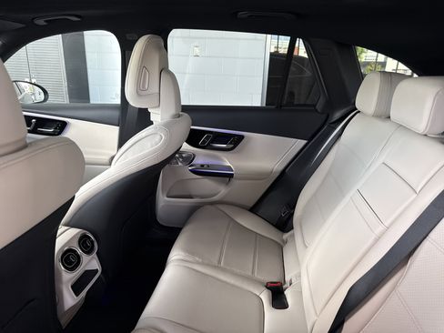 New 2026 Mercedes-Benz GLC 350e 4MATIC image 28