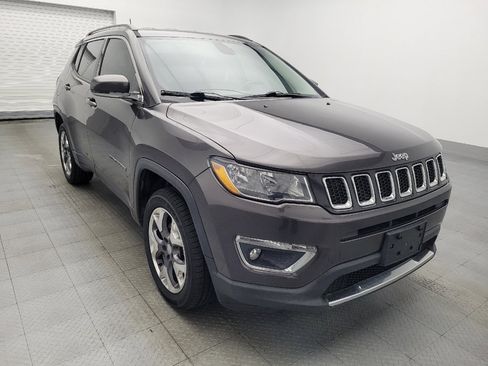 Used 2020 Jeep Compass Limited AWD/4WD image 13