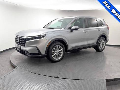 Used 2023 Honda CR-V EX image 2