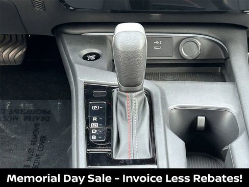 New 2026 Nissan Sentra SR w/ SR Premium Package FWD image 18