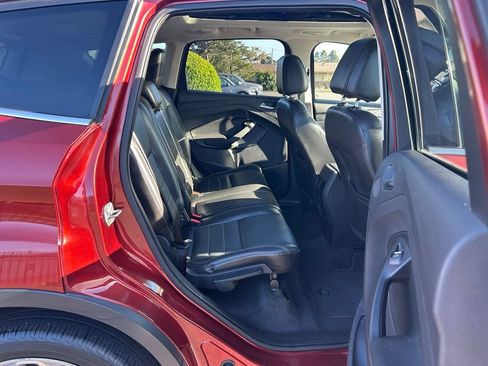 Used 2014 Ford Escape Titanium w/ Equipment Group 401A FWD image 31