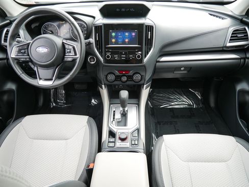 Used 2023 Subaru Forester Premium AWD/4WD image 10