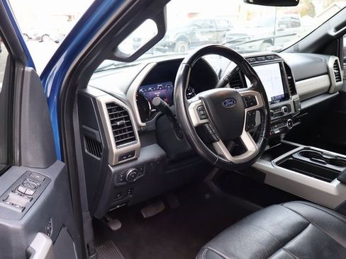 Used 2022 Ford F250 Lariat w/ Lariat Ultimate Package image 4