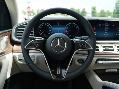 Certified 2026 Mercedes-Benz GLE 350 4MATIC image 22