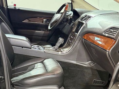 Used 2013 Lincoln MKX AWD image 52