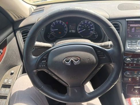 Used 2017 INFINITI QX50 2WD w/ Premium Plus Package image 15