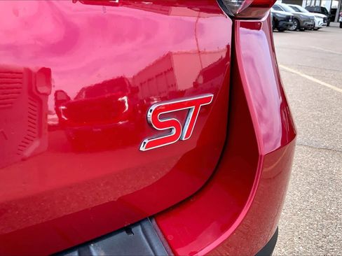 Used 2022 Ford Explorer ST w/ Equipment Group 401A image 9