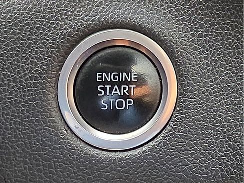 Used 2023 Toyota Tundra Limited image 20