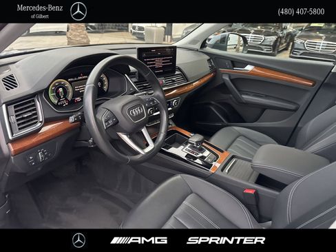 Used 2021 Audi Q5 e Premium Plus w/ Premium Plus Package image 9