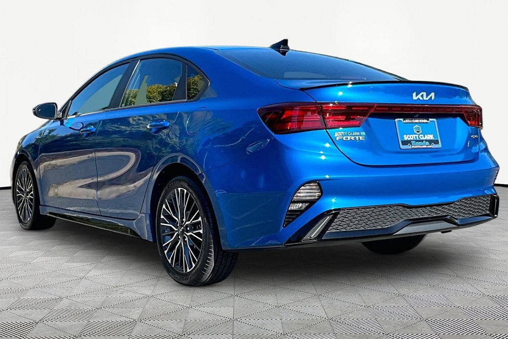 Used 2023 Kia Forte GT-Line FWD image 4